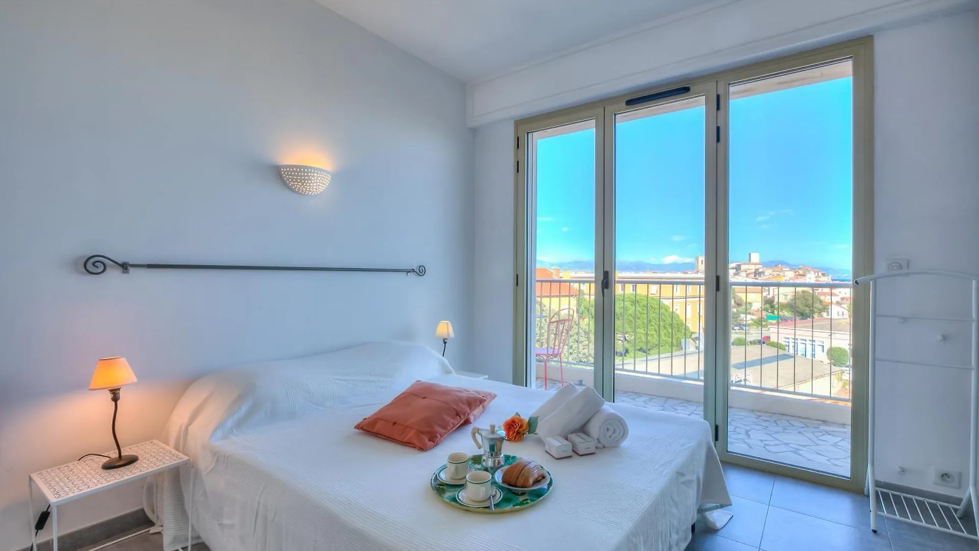 Appartement Le Fabiola - Happy Rentals Antibes Apartment